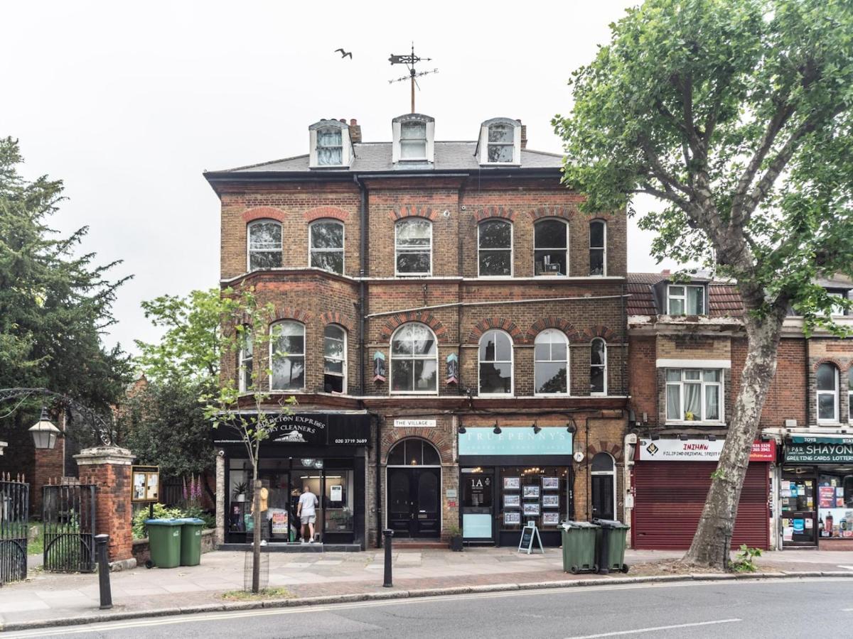 Pass The Keys Rustic And Quirky Flat In Charming Charlton Village London Exterior foto